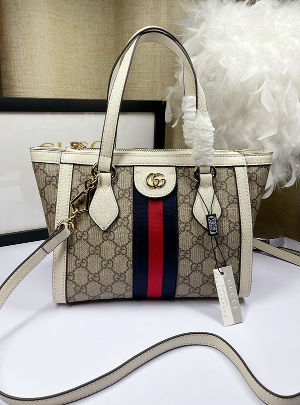 激安グッチバッグコピー正面デザイン